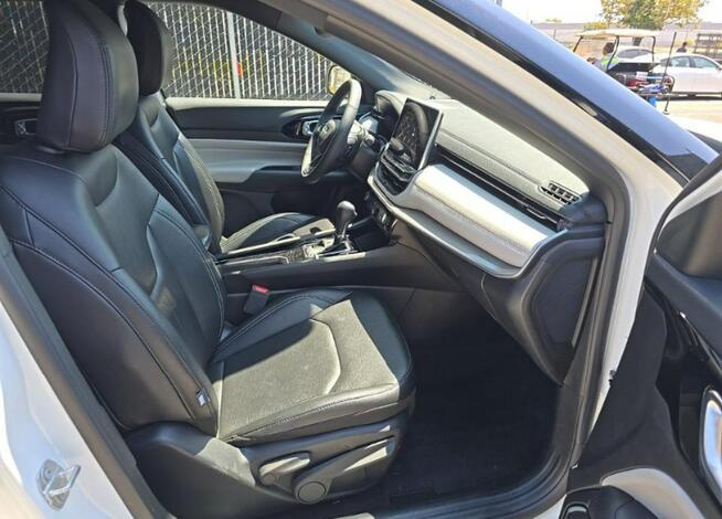 Jeep Compass LIMITED / AWD / niski przebieg