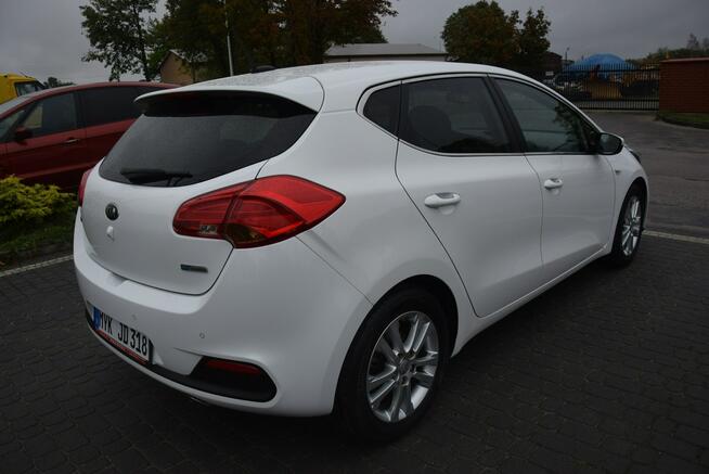 Kia Cee'd 1.4B 2015r Navi Kamera Led 142 Tys Km Sprowadzony