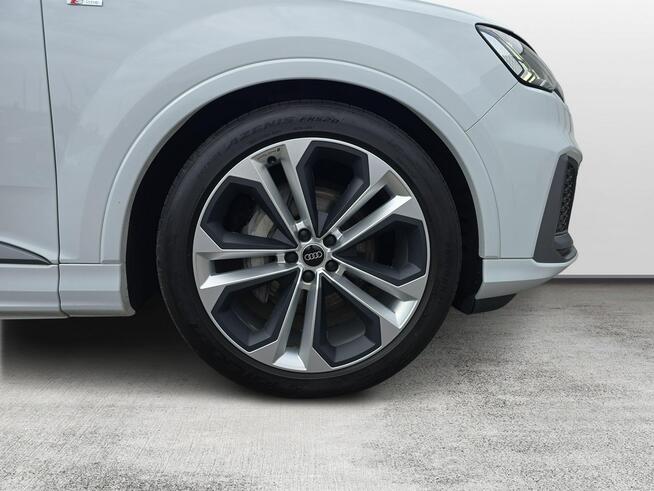 Audi Q7 MatrixLED_Hak_B&O_Wentyalcja_ACC_Asystenci_Skóra_21"_CarPlay_Indukcja