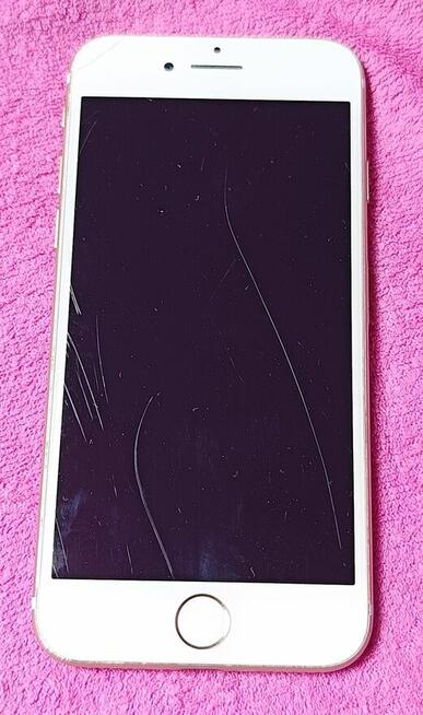 Iphone 7 32 GB bateria 73%