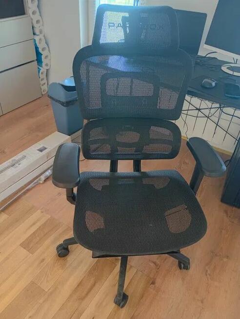Fotel ergonomiczny PARADOX ERGO ONE CZARNY - nowy