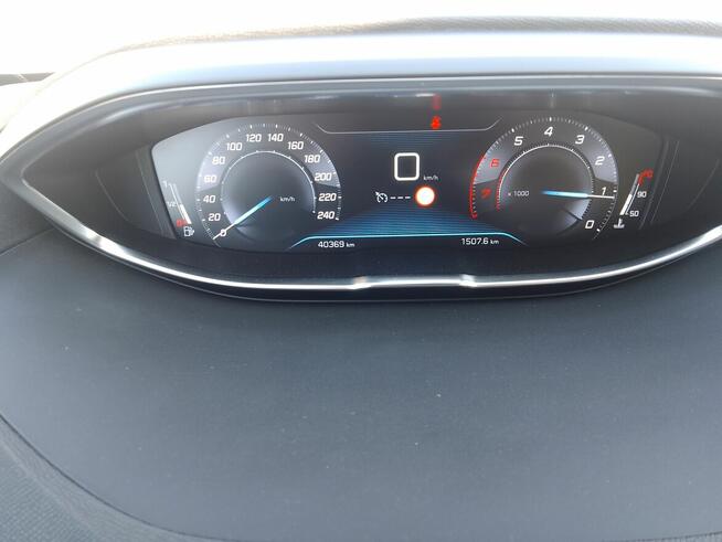 Peugeot 3008 II, nawigacja, kamera, virtual cocpit,