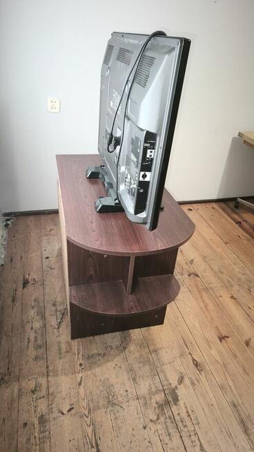 Stolik plus TV Panasonic 37