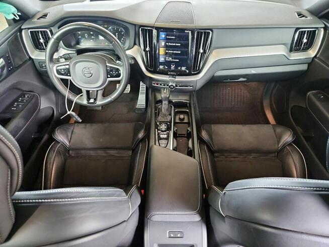 Volvo XC 60 R-DESIGN / AWD / T6 / niski przebieg