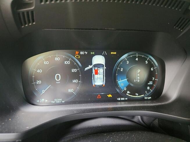 Volvo XC 60 R-DESIGN / AWD / T6 / niski przebieg