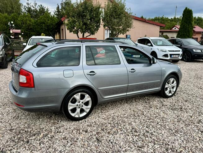 Octavia Lift Mały Przebieg ! Serwis TUV 1,8 benzyna Polecam