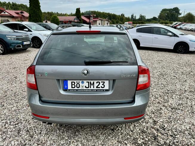 Octavia Lift Mały Przebieg ! Serwis TUV 1,8 benzyna Polecam