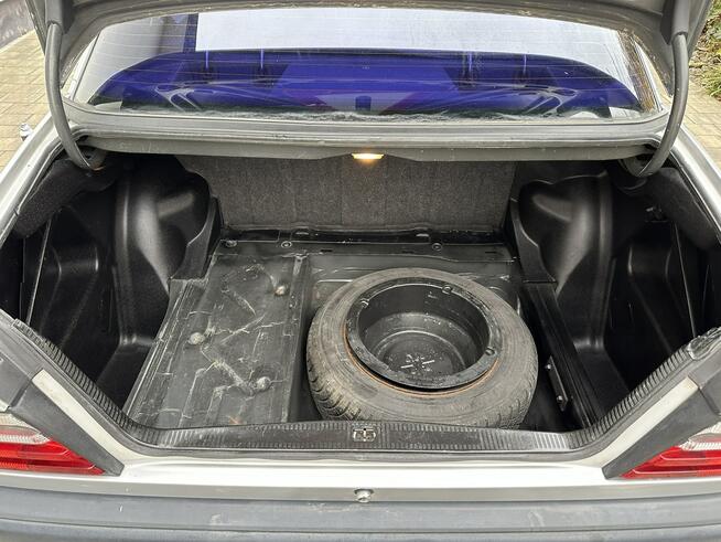 w124 automat 2.6 benzyna 6 cylindrów spr z Niemiec zarejestrowy