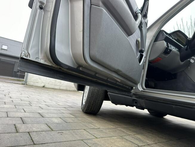 w124 automat 2.6 benzyna 6 cylindrów spr z Niemiec zarejestrowy