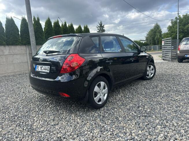 Kia Cee'd 1.4 benzyna 5 drzwi sprawna klimatyzacja 2 właściciel import Niemcy