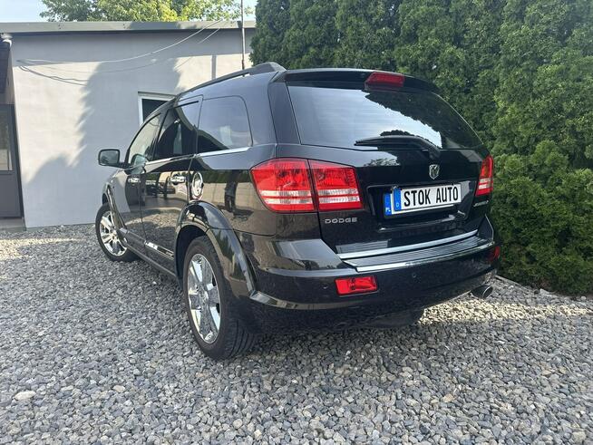 Dodge Journey 2.4 LPG wersja europejska 7 osobowy chromy