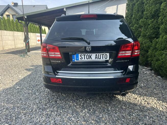 Dodge Journey 2.4 LPG wersja europejska 7 osobowy chromy