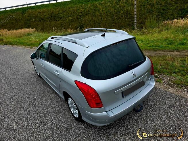 Peugeot 308 T7 1.6 308SW klimatronic panorama 6bieg hak ZAR.
