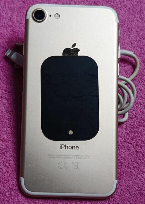 Iphone 7 32 GB bateria 73%