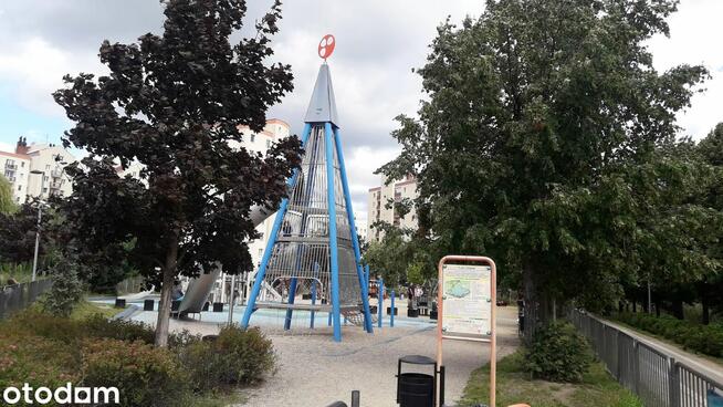 Warszawa Praga Gocław Abrahama 42,3 m2 pokój, kuchnia, garaż