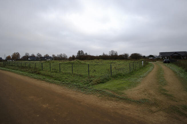 Działka pod budowę – 1158 m²