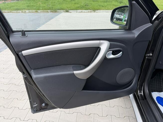 Dacia Duster 1.6 / 105KM Klimatyzacja Nawigacja Skóra 128 tys Przebiegu !