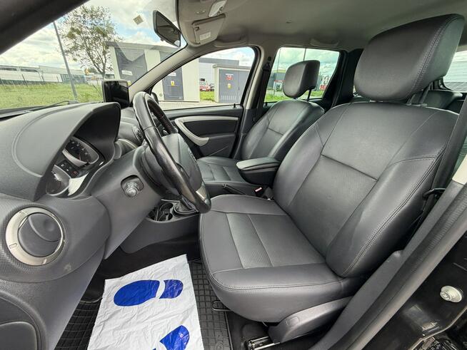 Dacia Duster 1.6 / 105KM Klimatyzacja Nawigacja Skóra 128 tys Przebiegu !