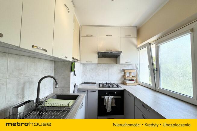 TEOFILÓW-mieszkanie na trzecim piętrze 45 m2