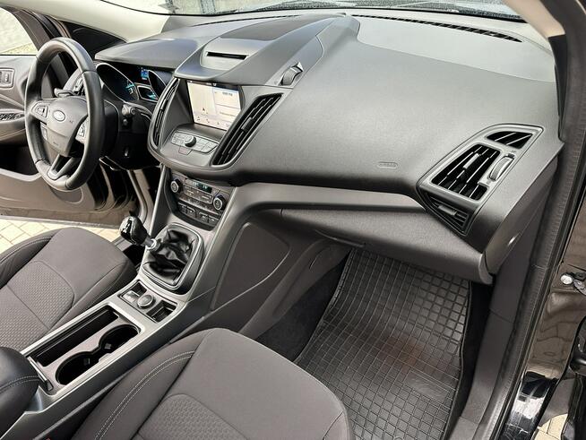Ford Kuga LED Asystent Czujniki Grzane fotele+Kierownica Climatronic GWARANCJA
