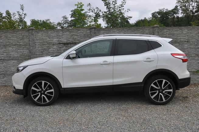 Nissan Qashqai 1.6T 163KM Tekna LED Kamera 360 Navi Panorama Asystenci Czujniki