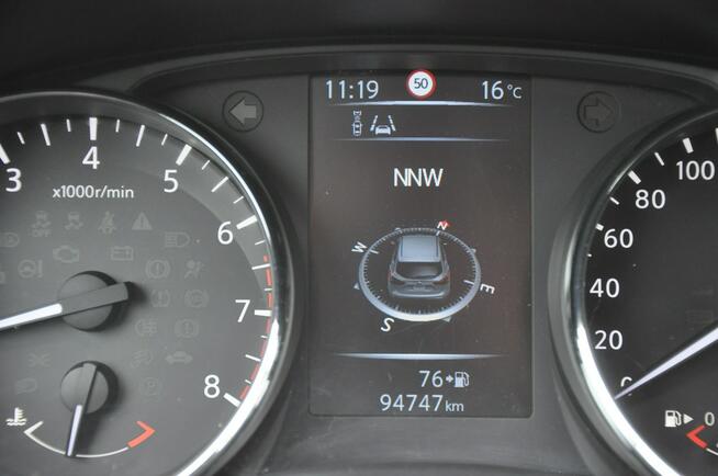 Nissan Qashqai 1.6T 163KM Tekna LED Kamera 360 Navi Panorama Asystenci Czujniki