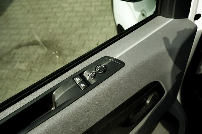 Opel Vivaro 2,0CTDI Klima, NAVI, kamera, 122KM, 2021r.