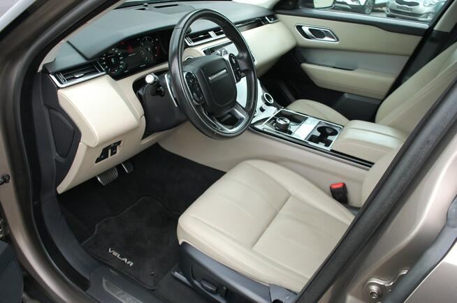 Land Rover Range Rover VELAR R-Dynamic