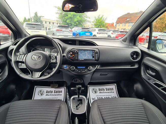 Toyota Yaris HYBRID 47 Tys.Km Navi 2xPDC Kamera Led Klimatronik Wolne Ręce Alu