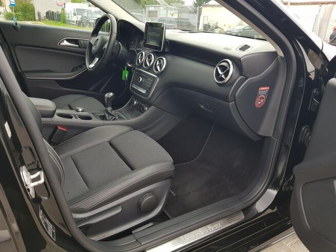 Mercedes A 160 1,6 Benzyna Klima Nawigacja Zarejestrowany Gwarancja