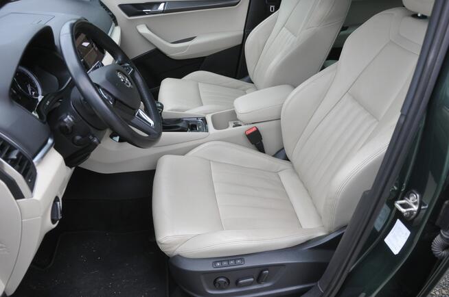 Škoda Karoq 1.5 TSI 150KM Szyberdach Asystenci Skóra Grzane fotele przód tył