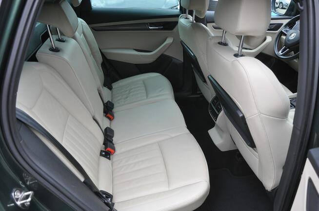 Škoda Karoq 1.5 TSI 150KM Szyberdach Asystenci Skóra Grzane fotele przód tył