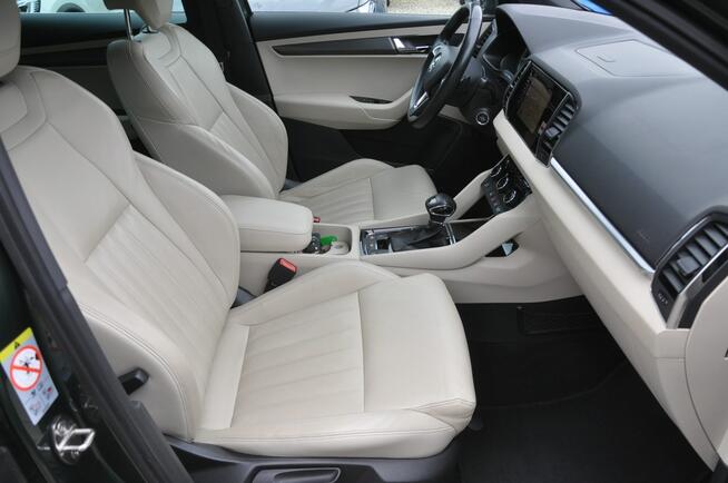 Škoda Karoq 1.5 TSI 150KM Szyberdach Asystenci Skóra Grzane fotele przód tył