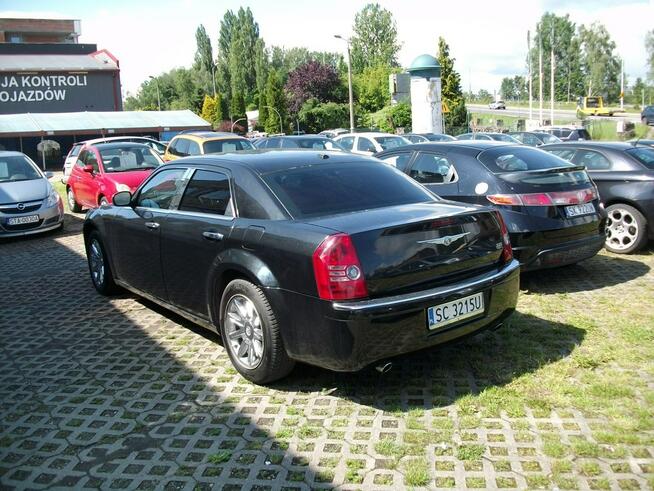 Chrysler 300 3500 cm3/186 Kw