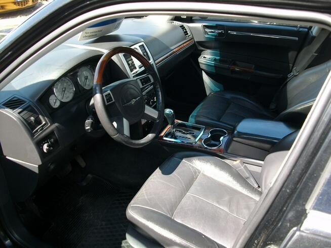 Chrysler 300 3500 cm3/186 Kw