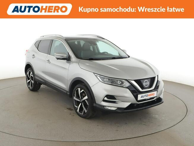 Nissan Qashqai Tekna automat 130KM panorama kamera360 navi grzane fotele