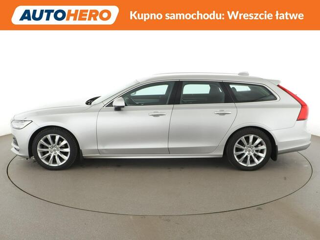 Volvo V90 2.0D Automat Momentum Pro Navi Tempomat Grzane Fotele Skóra Asystenci