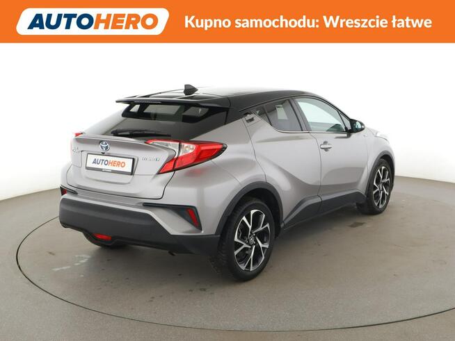 Toyota C-HR HEV automat klima auto grzane fotele czujniki parkowania