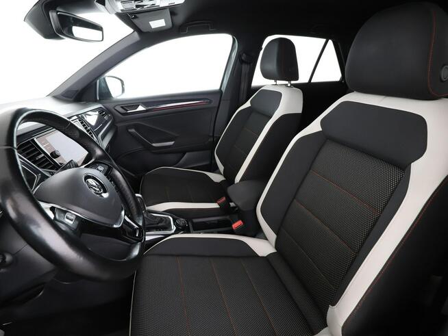 Volkswagen T-Roc Sport 4Motion automat 150KM navi grzane fotele hak PDC climatronic