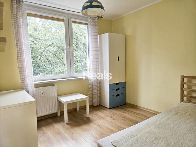 Bródno 2 pokoje dwustronne duży balkon 7 min Metro