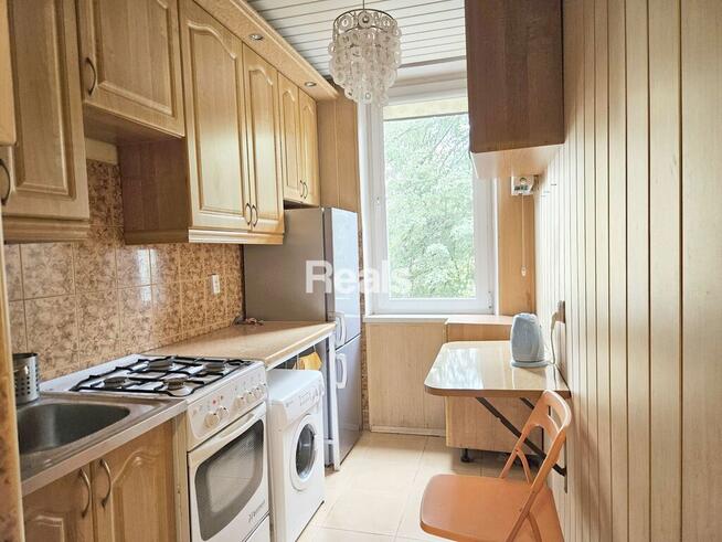 Bródno 2 pokoje dwustronne duży balkon 7 min Metro