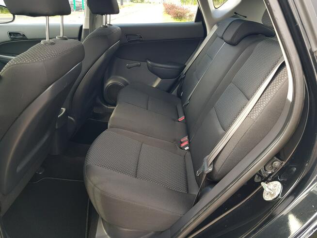 Hyundai i30 1,4 Benzyna Klimatyzacja Zarejestrowany Gwarancja