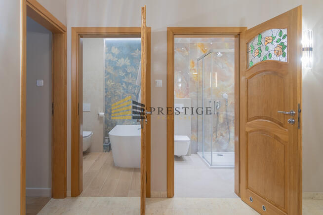 Mieszkanie 111 m², 4 pokoje, balkon, parking, rece