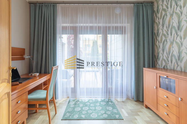 Mieszkanie 111 m², 4 pokoje, balkon, parking, rece