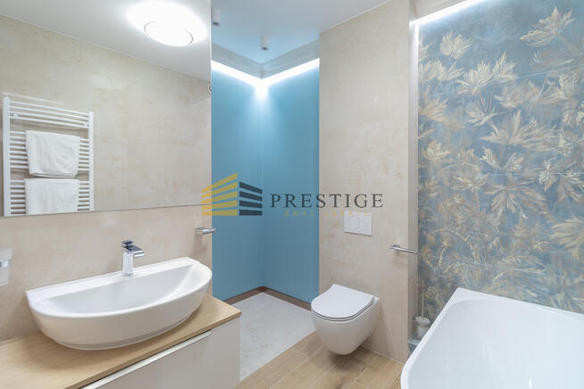 Mieszkanie 111 m², 4 pokoje, balkon, parking, rece
