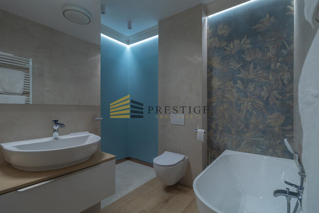 Mieszkanie 111 m², 4 pokoje, balkon, parking, rece