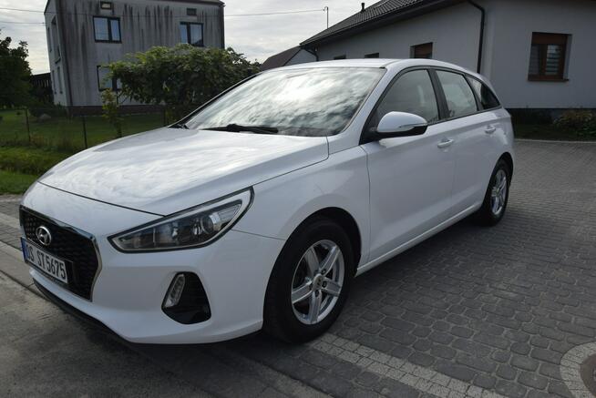 Hyundai i30 1.4B MPI Navi Kamera Oryginał lakier 2018r Sprowadzony