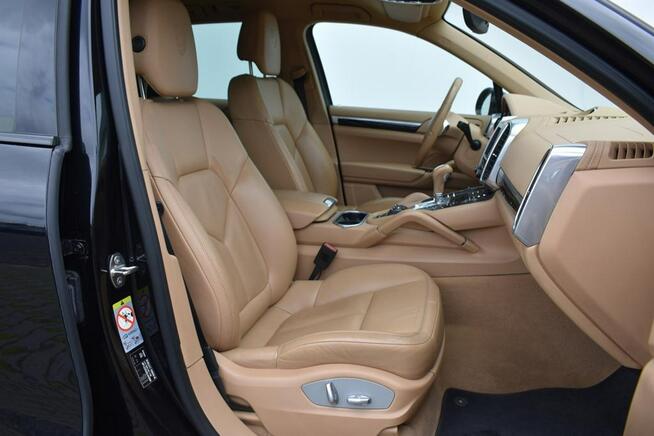 Porsche Cayenne Salon PL Ele. Klapa, Hak, Vat 23%