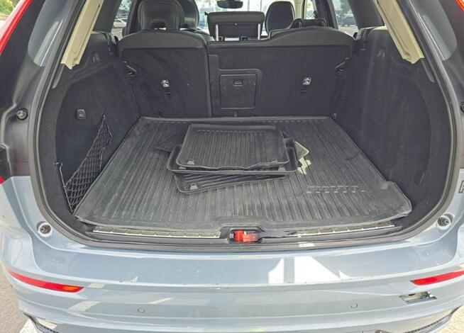 Volvo XC 60 Najbogatsza wersja wyposażenia Ultimate / AWD / B6