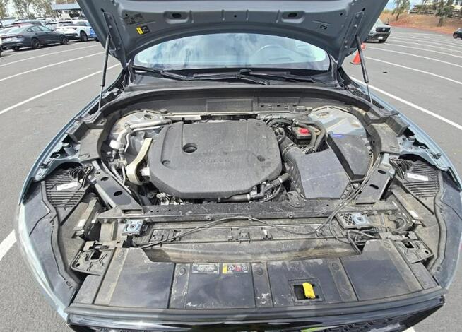 Volvo XC 60 Najbogatsza wersja wyposażenia Ultimate / AWD / B6